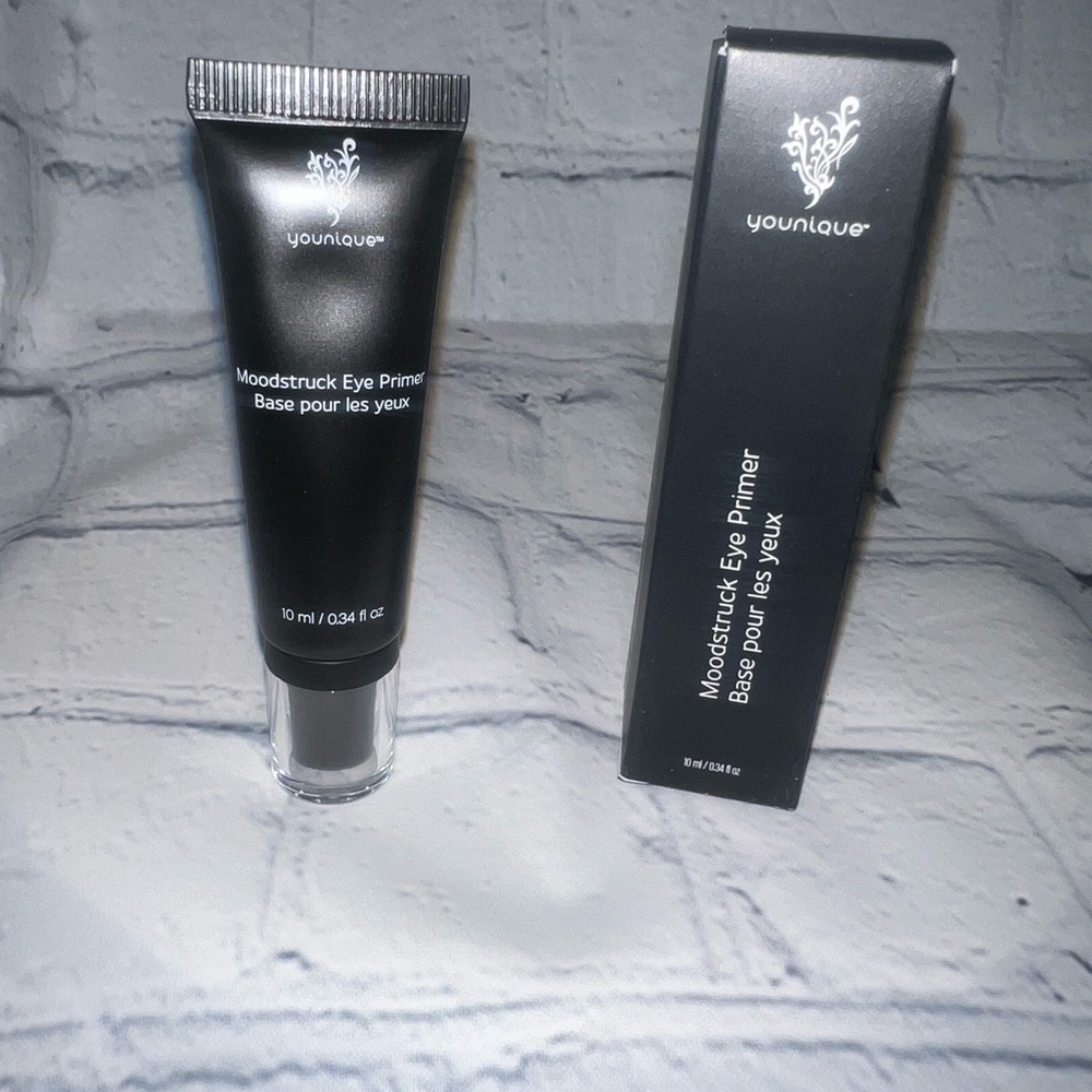 Younique Moodstruck Eye Primer